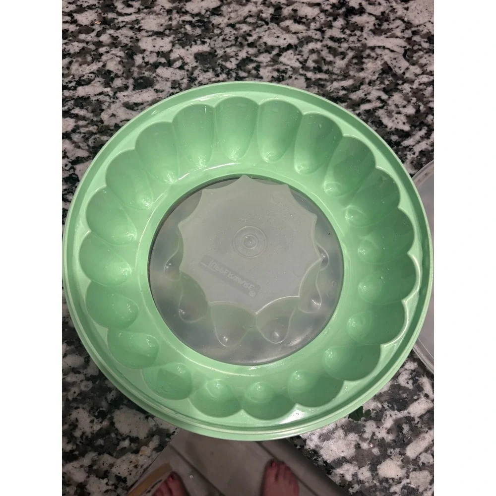 Tupperware Jel-Ring Jello Mold Mint Green 3 Piece Set 1202 607 608